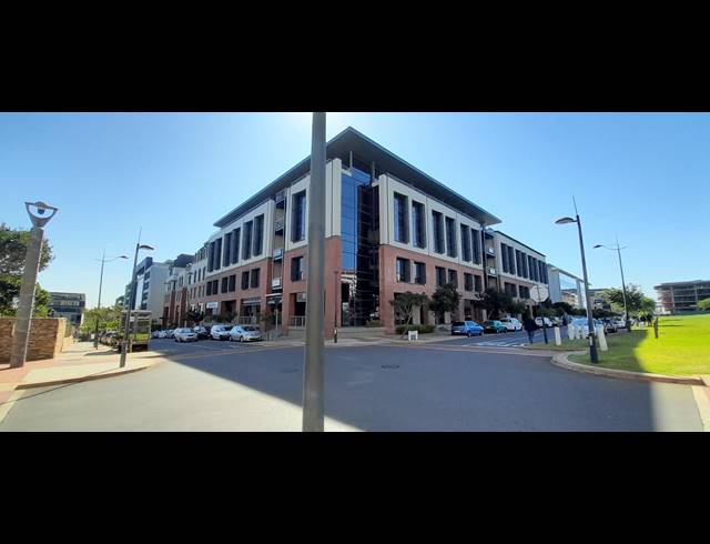 210M² OFFICE TO LET IN UMHLANGA RIDGE